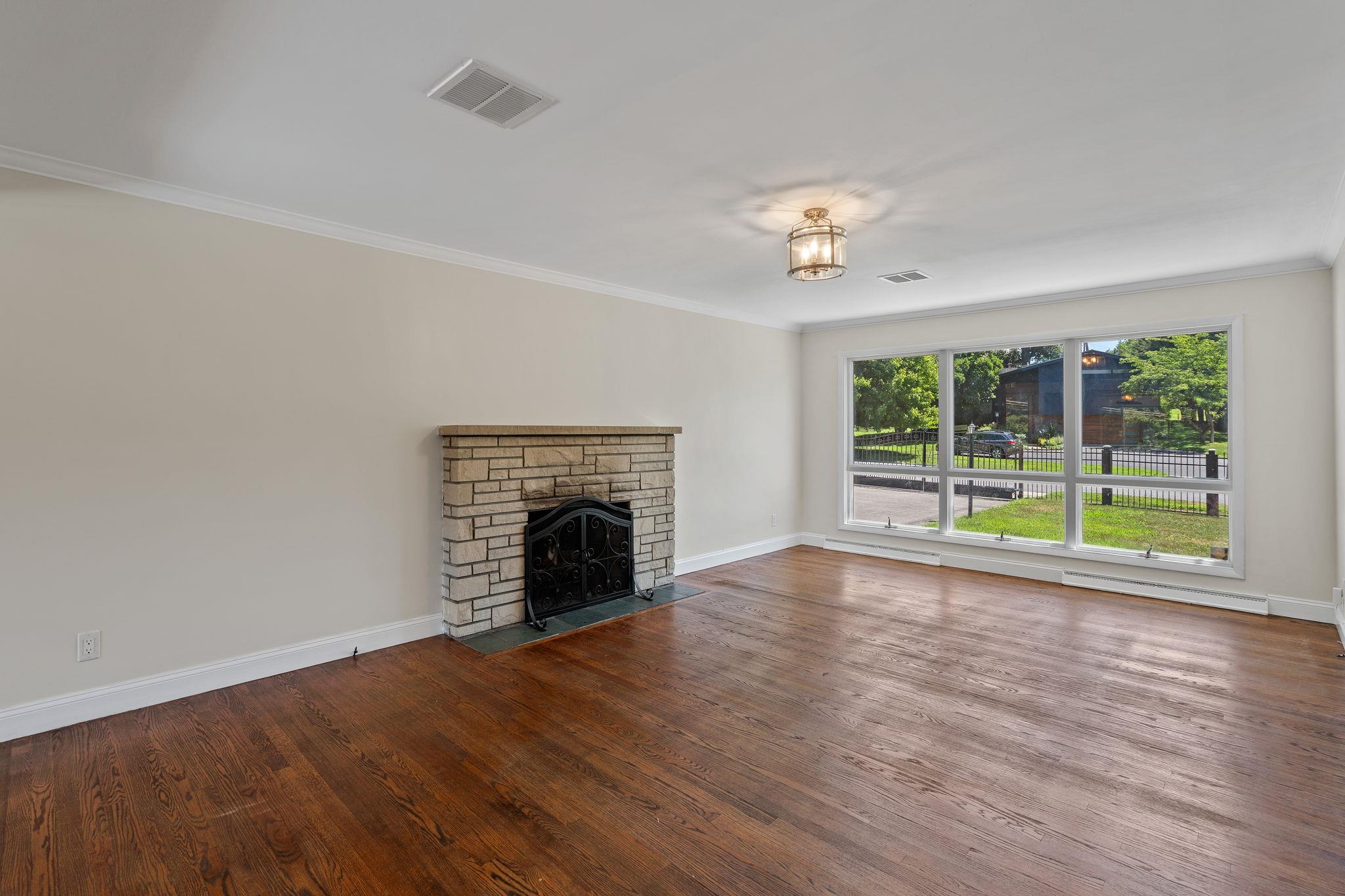 51 Loockerman Avenue, Poughkeepsie, NY 12601