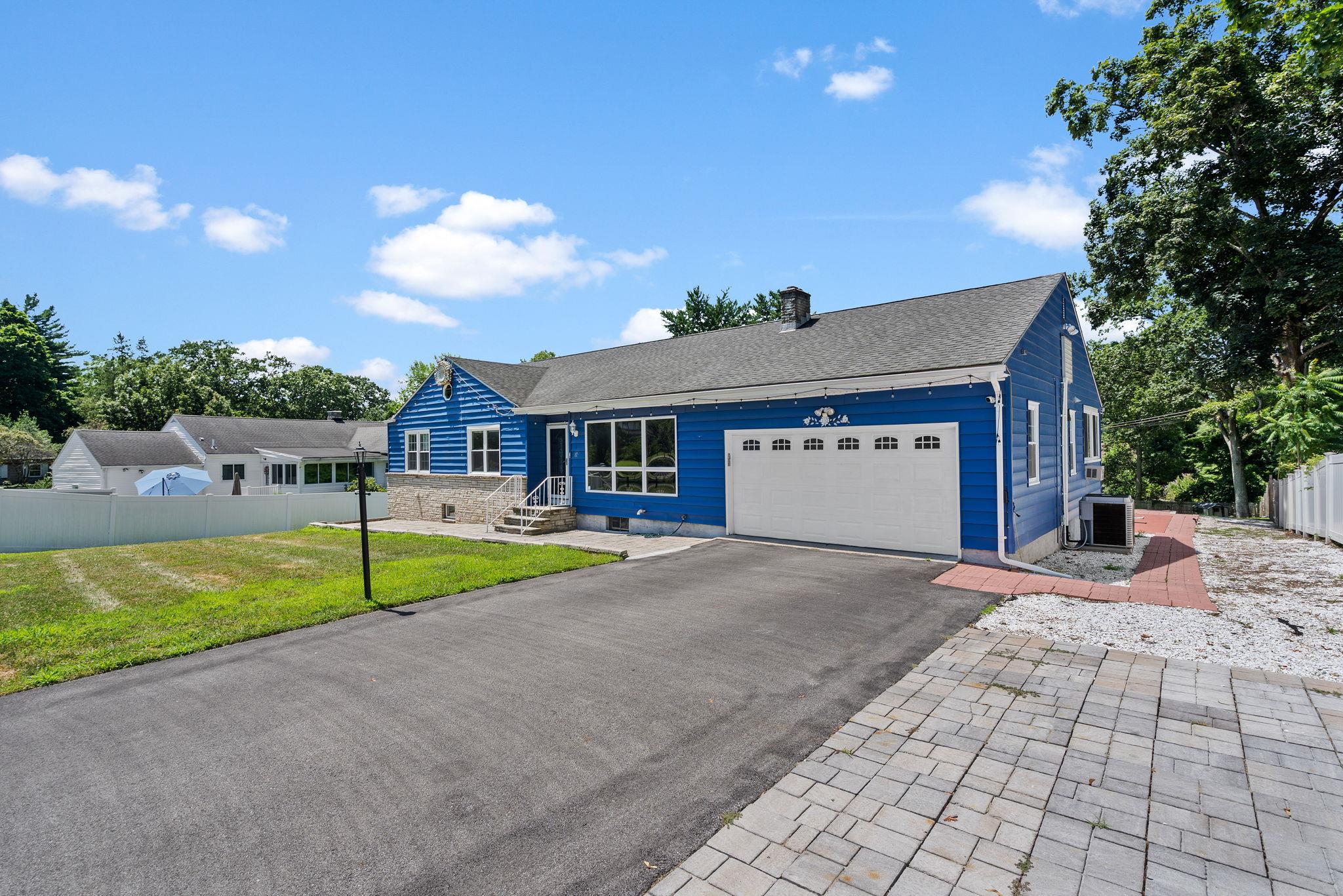 51 Loockerman Avenue, Poughkeepsie, NY 12601