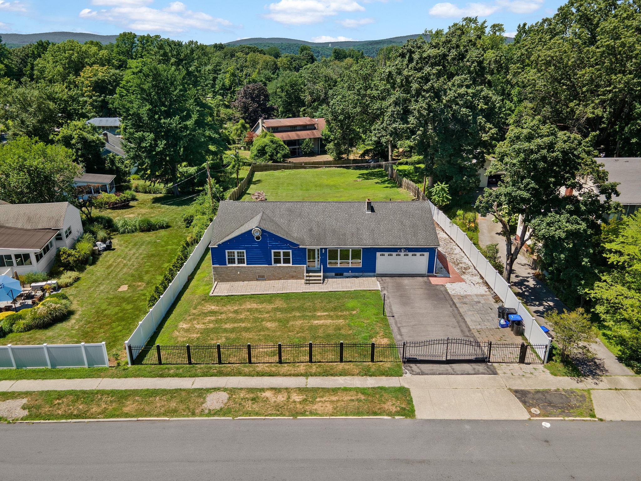 51 Loockerman Avenue, Poughkeepsie, NY 12601