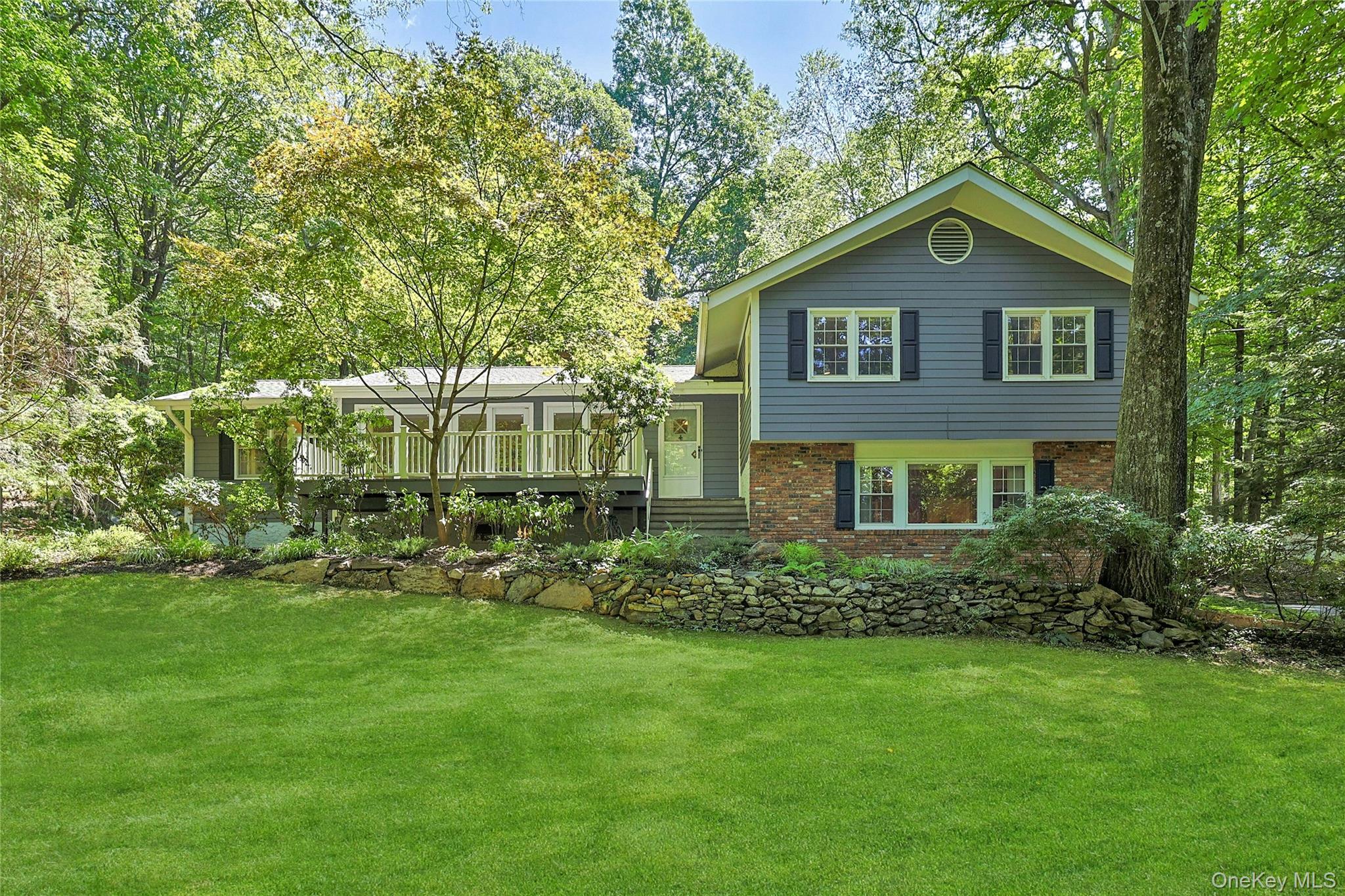 495 Quaker Road, Chappaqua, NY 10514