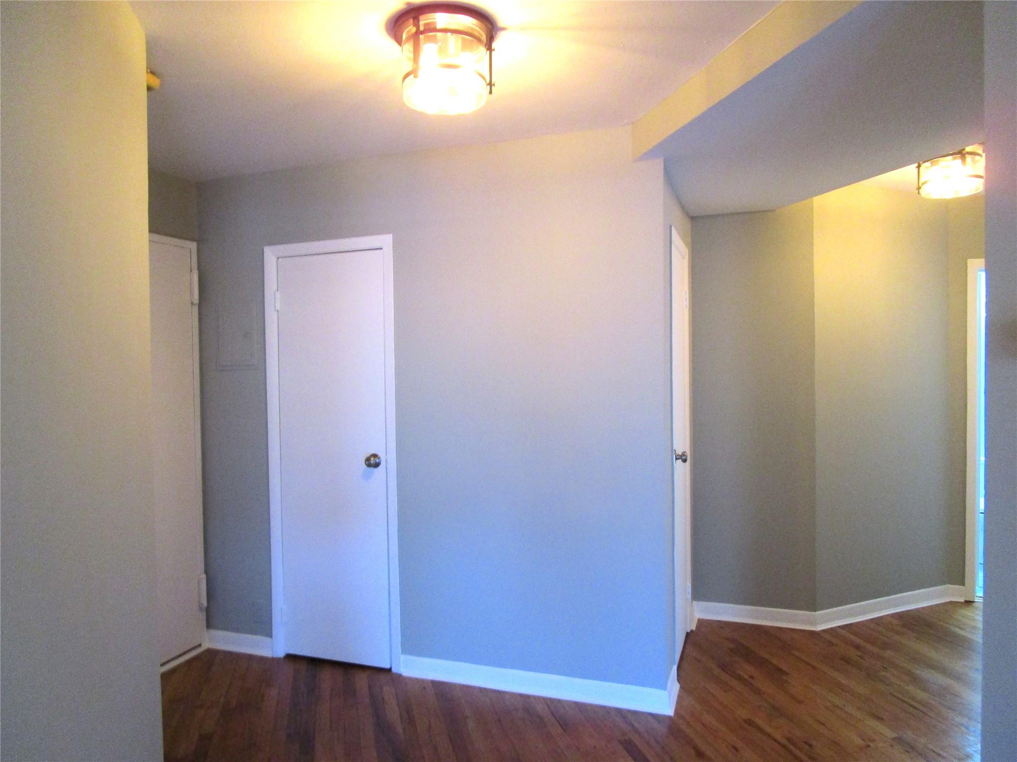 20 Daley Place # 225, Lynbrook, NY 11563