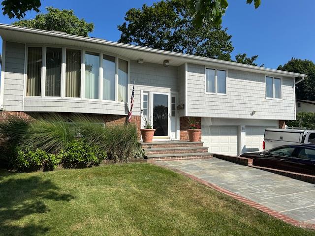 81 Country Village Lane, East Islip, NY 11730