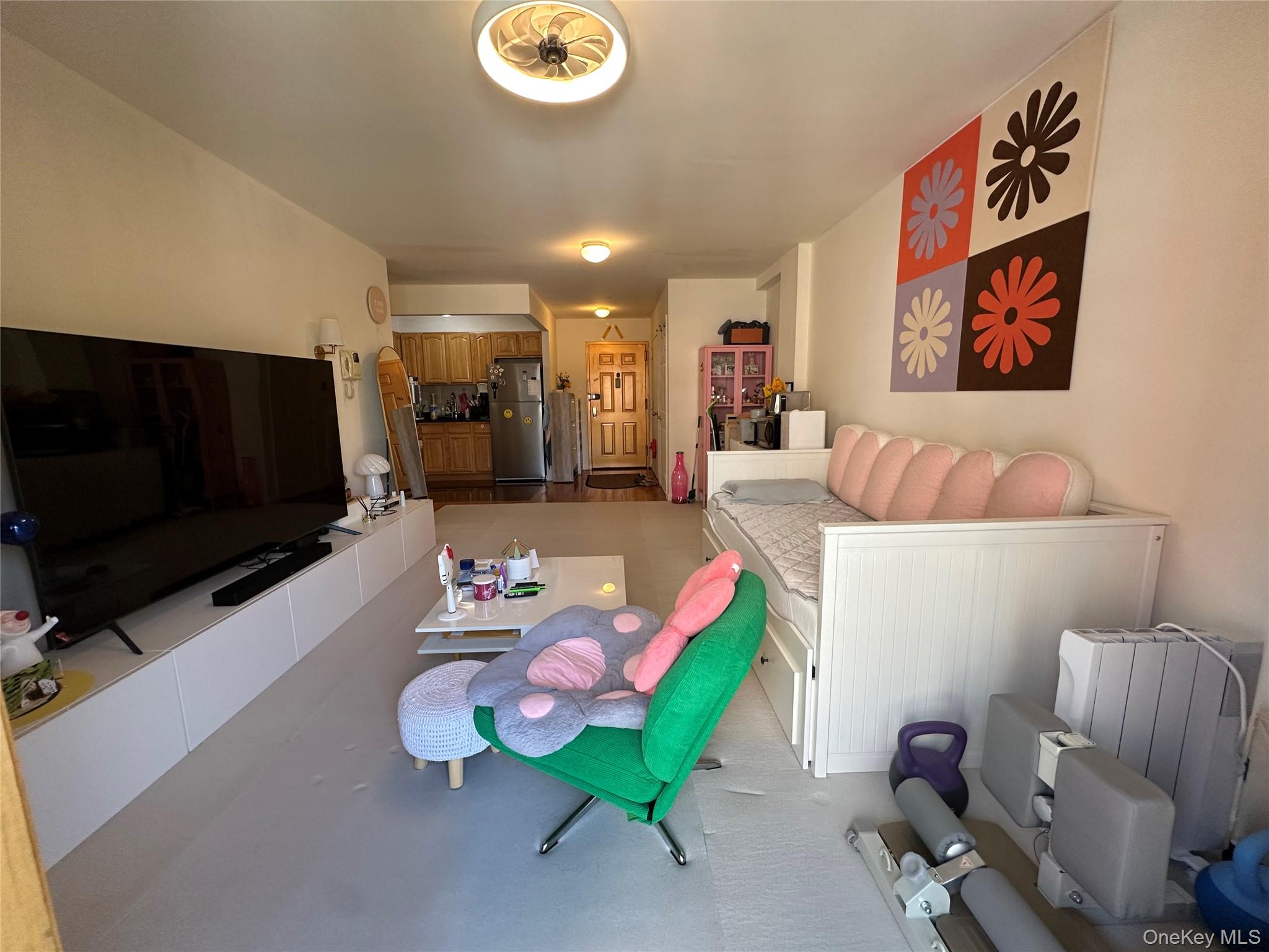 140-26 Cherry Avenue # 5D, Flushing, NY 11355