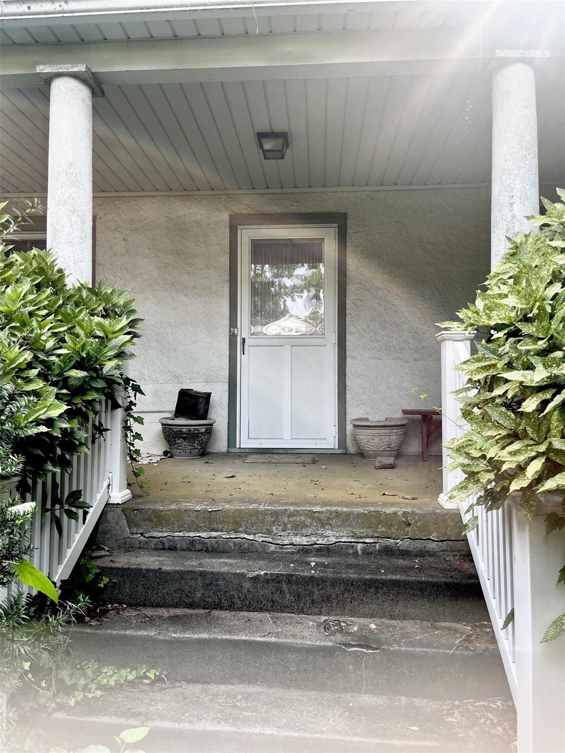 17 Mechanic Street, Glen Cove, NY 11542