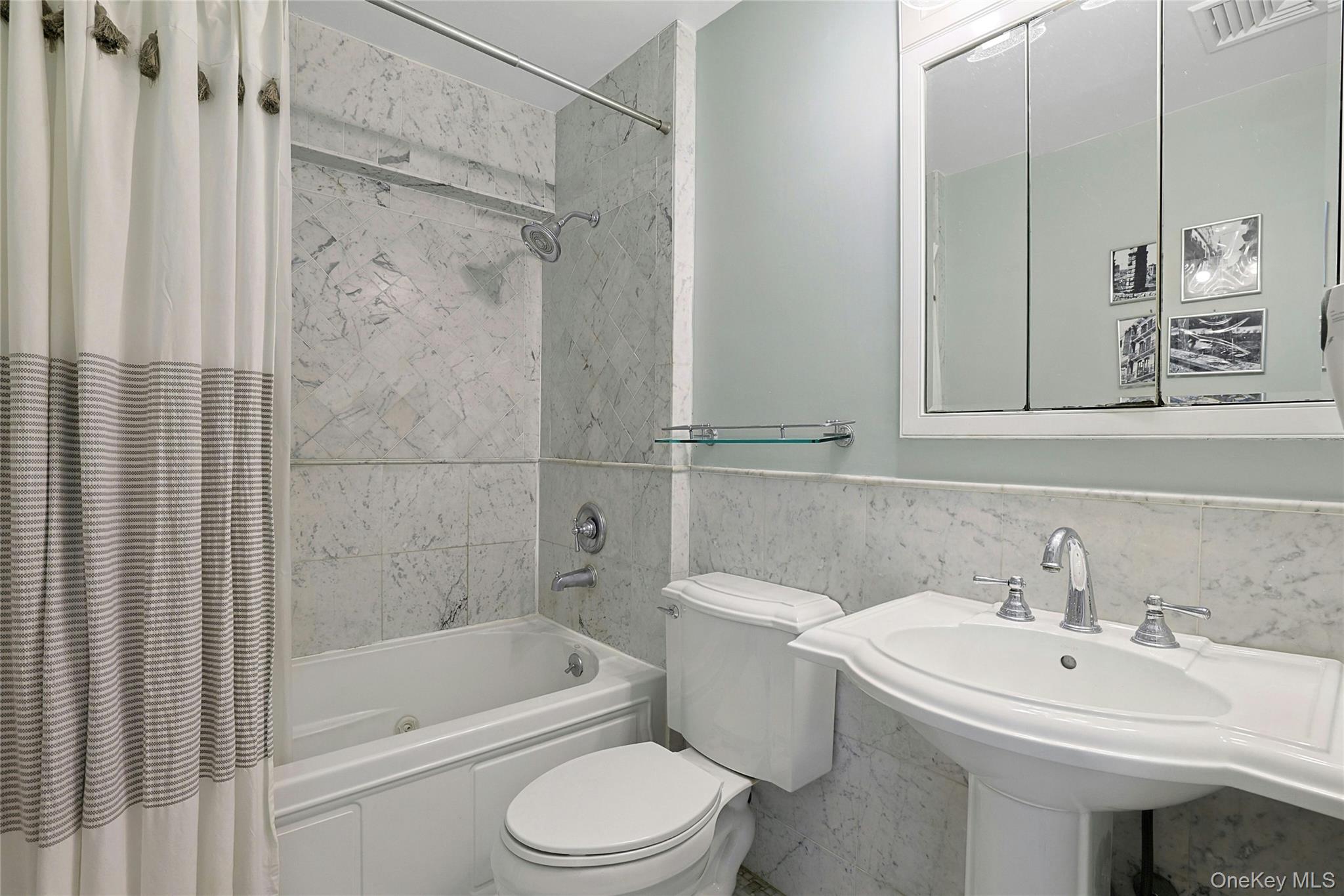 26 Kings Court, Chappaqua, NY 10514