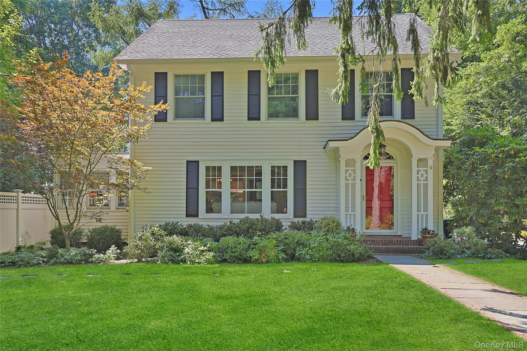 26 Kings Court, Chappaqua, NY 10514