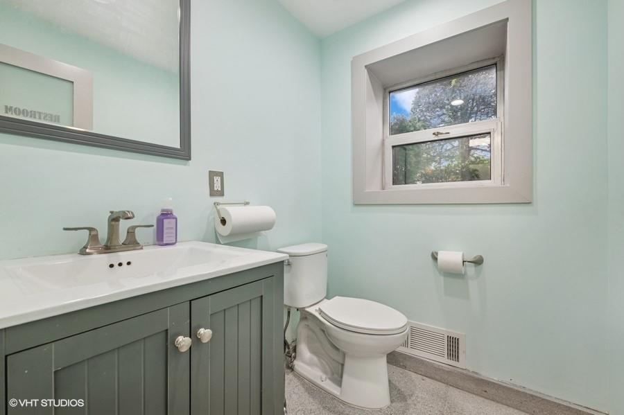 1710 Hempstead Turnpike, East Meadow, NY 11554