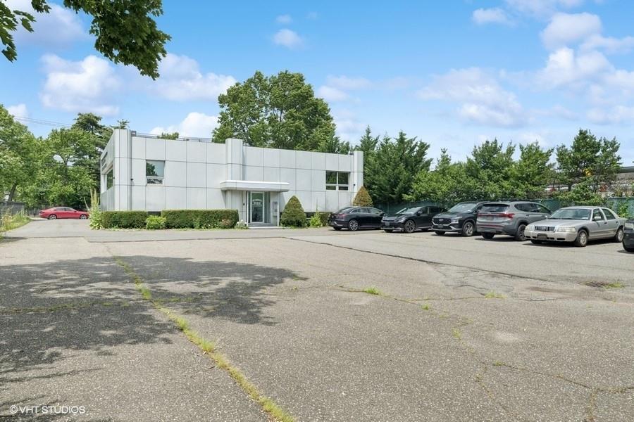 1710 Hempstead Turnpike, East Meadow, NY 11554
