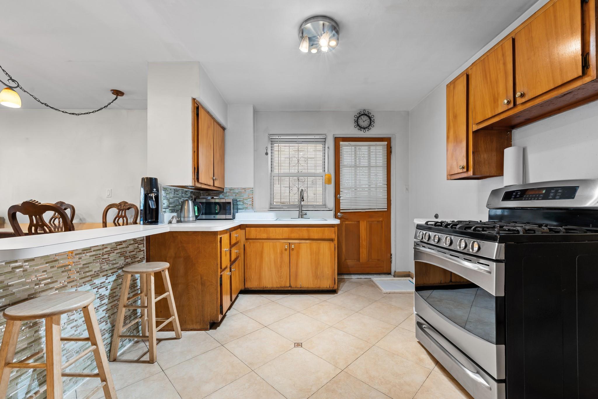 249 Newkirk Avenue, Brooklyn, NY 11230