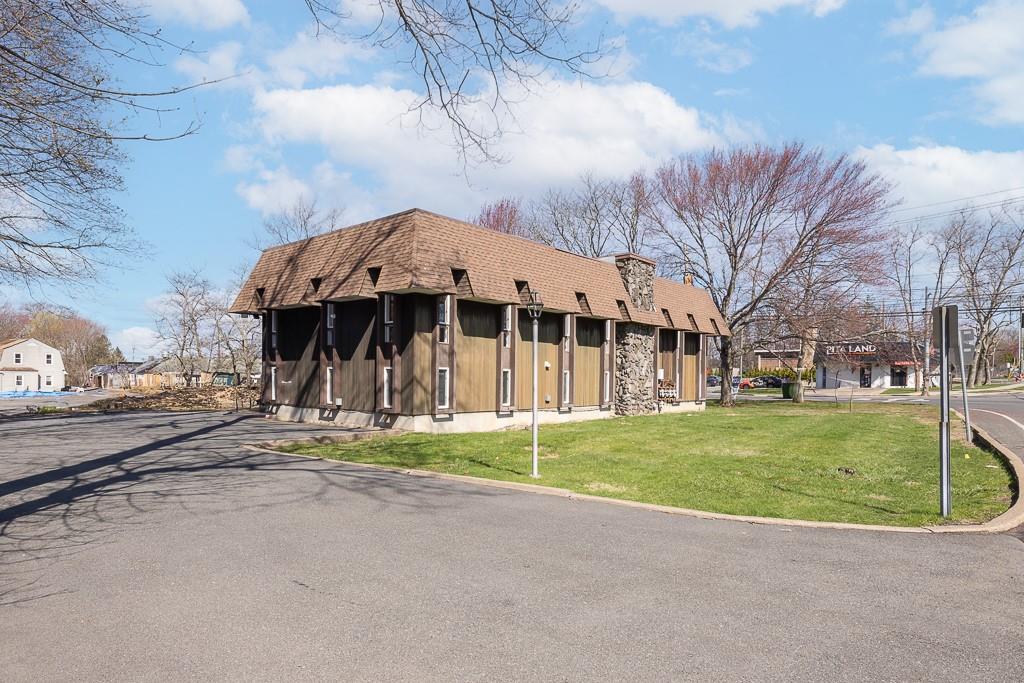 377 Route 59, Airmont, NY 10952