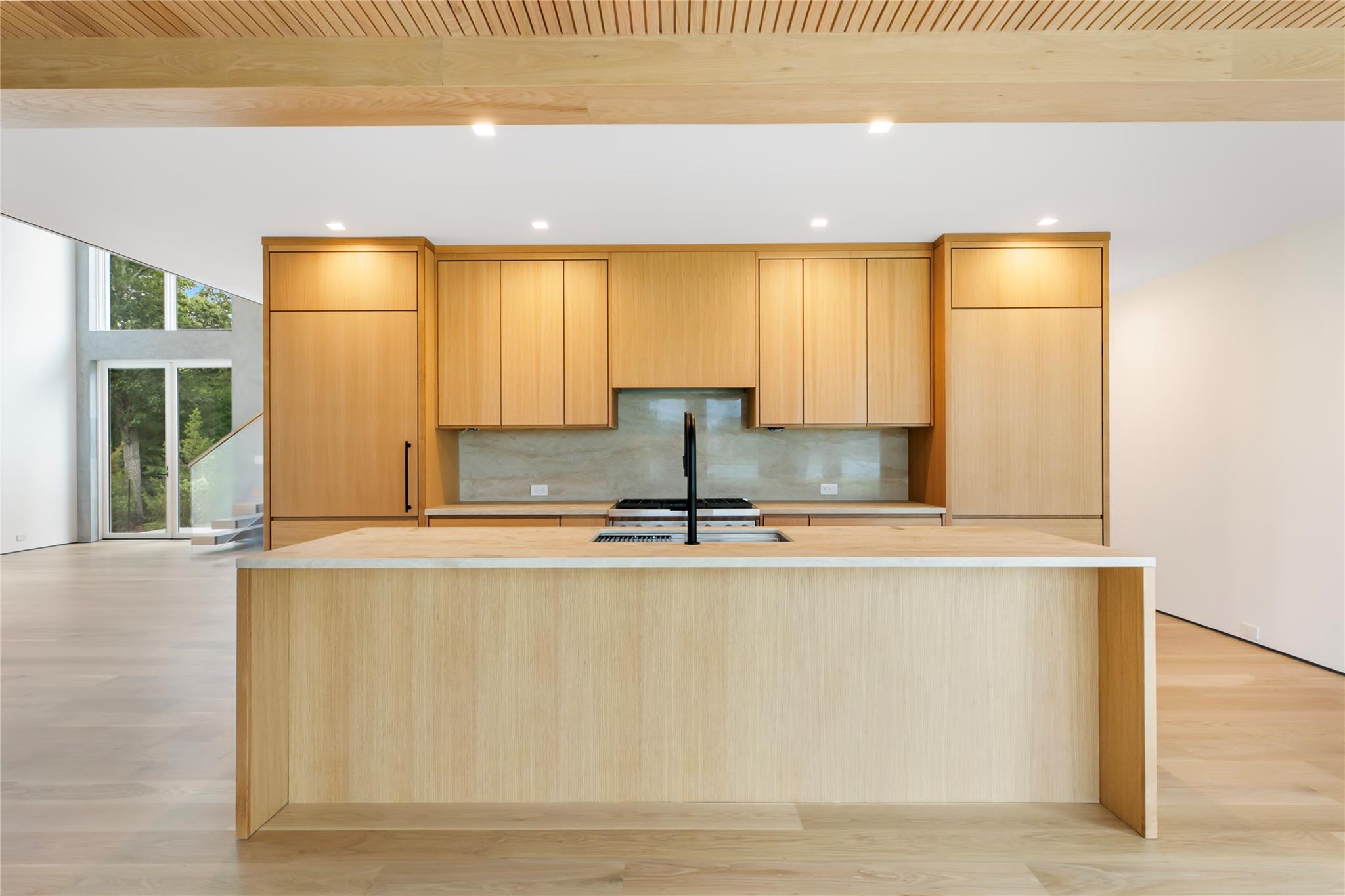 6370 Skunk Lane, Cutchogue, NY 11935