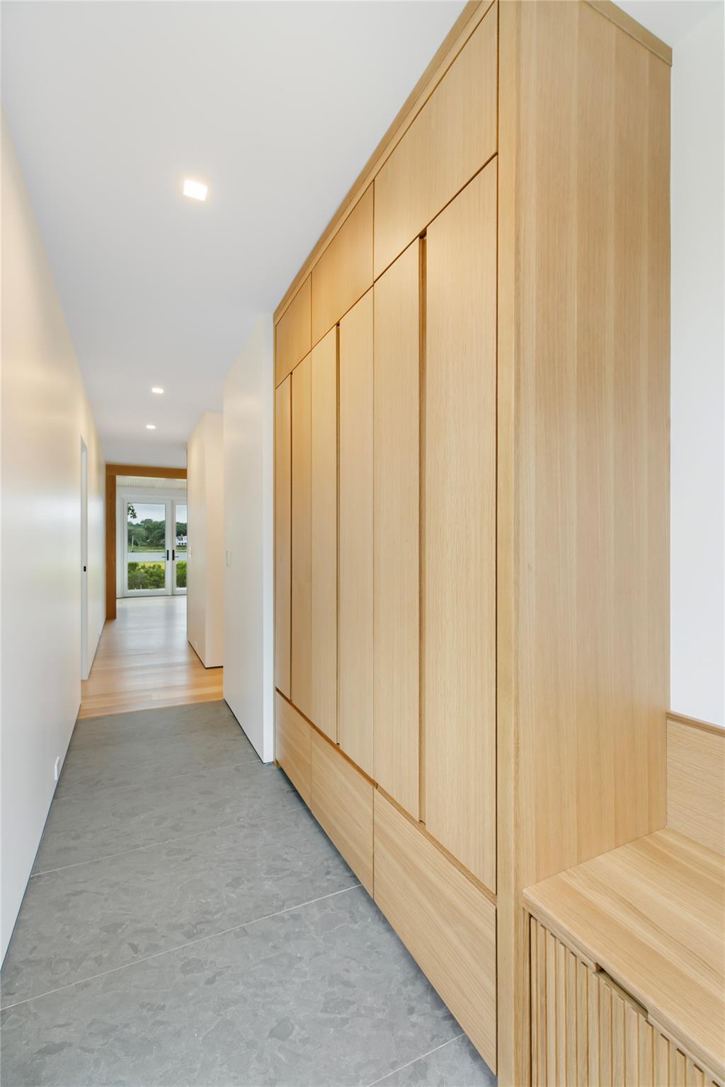 6370 Skunk Lane, Cutchogue, NY 11935