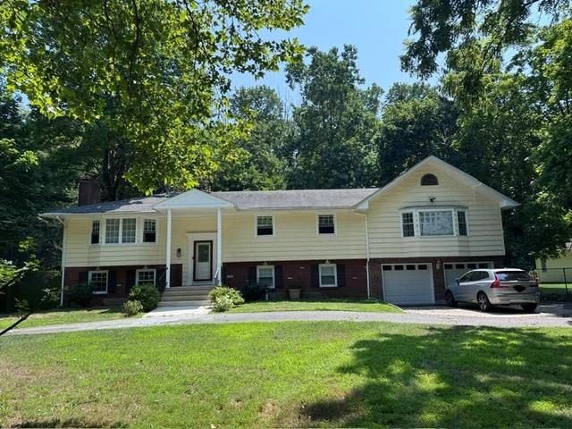 32 Southdown Road, Huntington, NY 11743