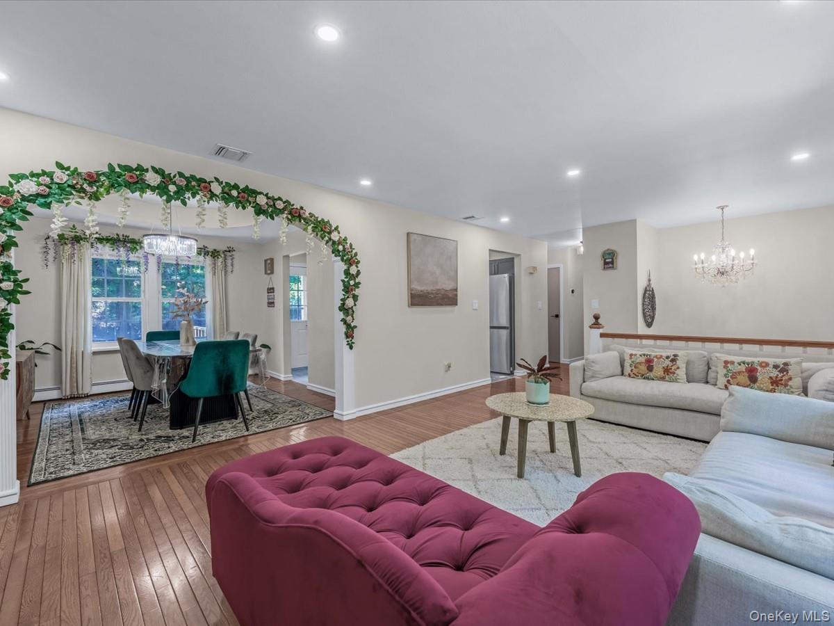 32 Southdown Road, Huntington, NY 11743