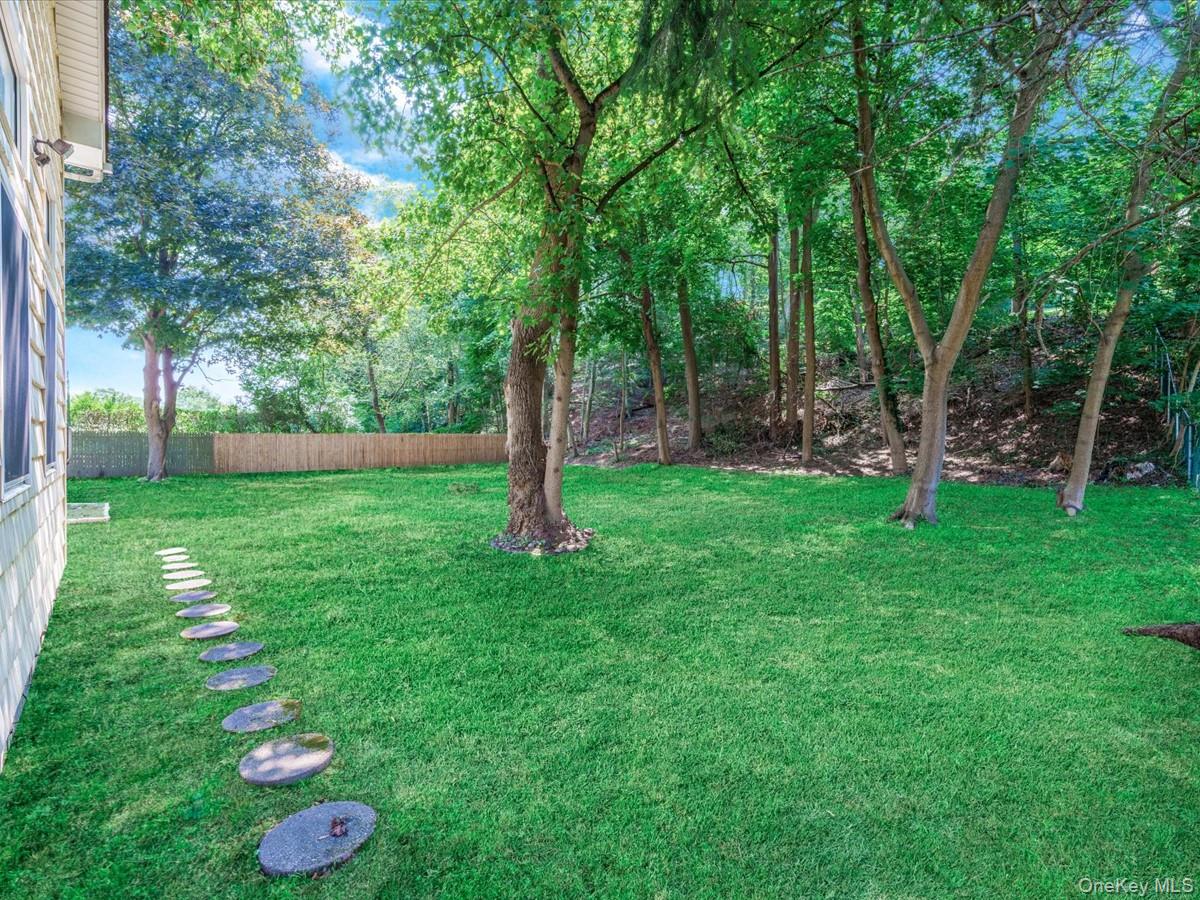 32 Southdown Road, Huntington, NY 11743