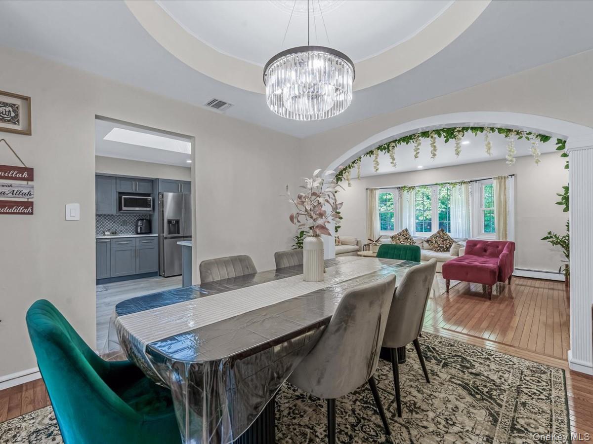 32 Southdown Road, Huntington, NY 11743