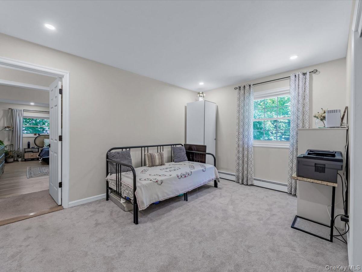 32 Southdown Road, Huntington, NY 11743