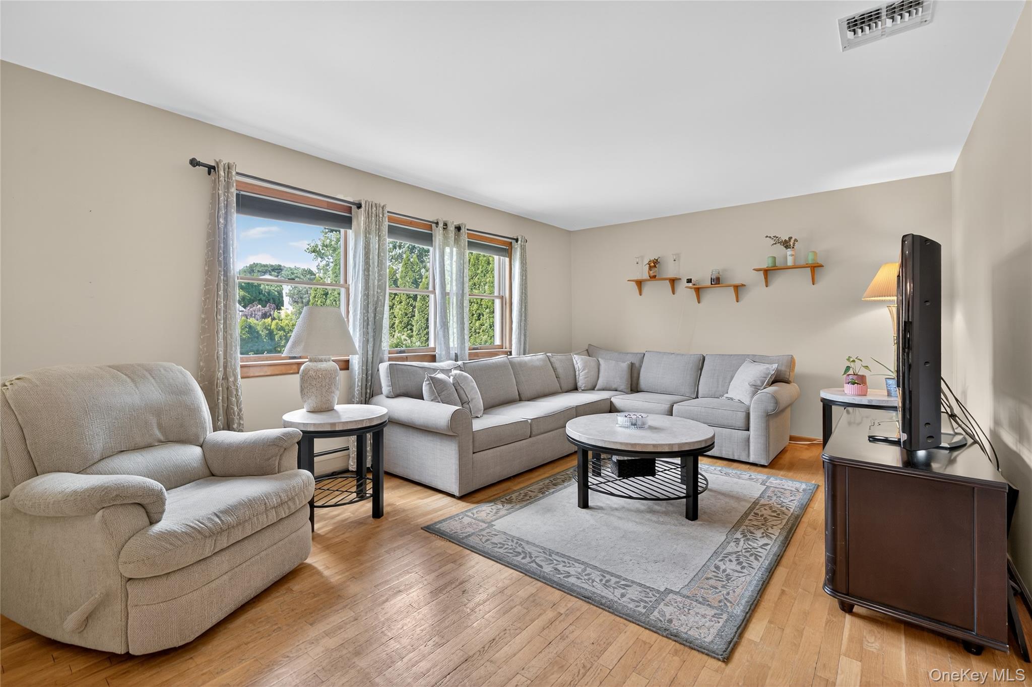 53 Hastings Lane, Stony Point, NY 10980