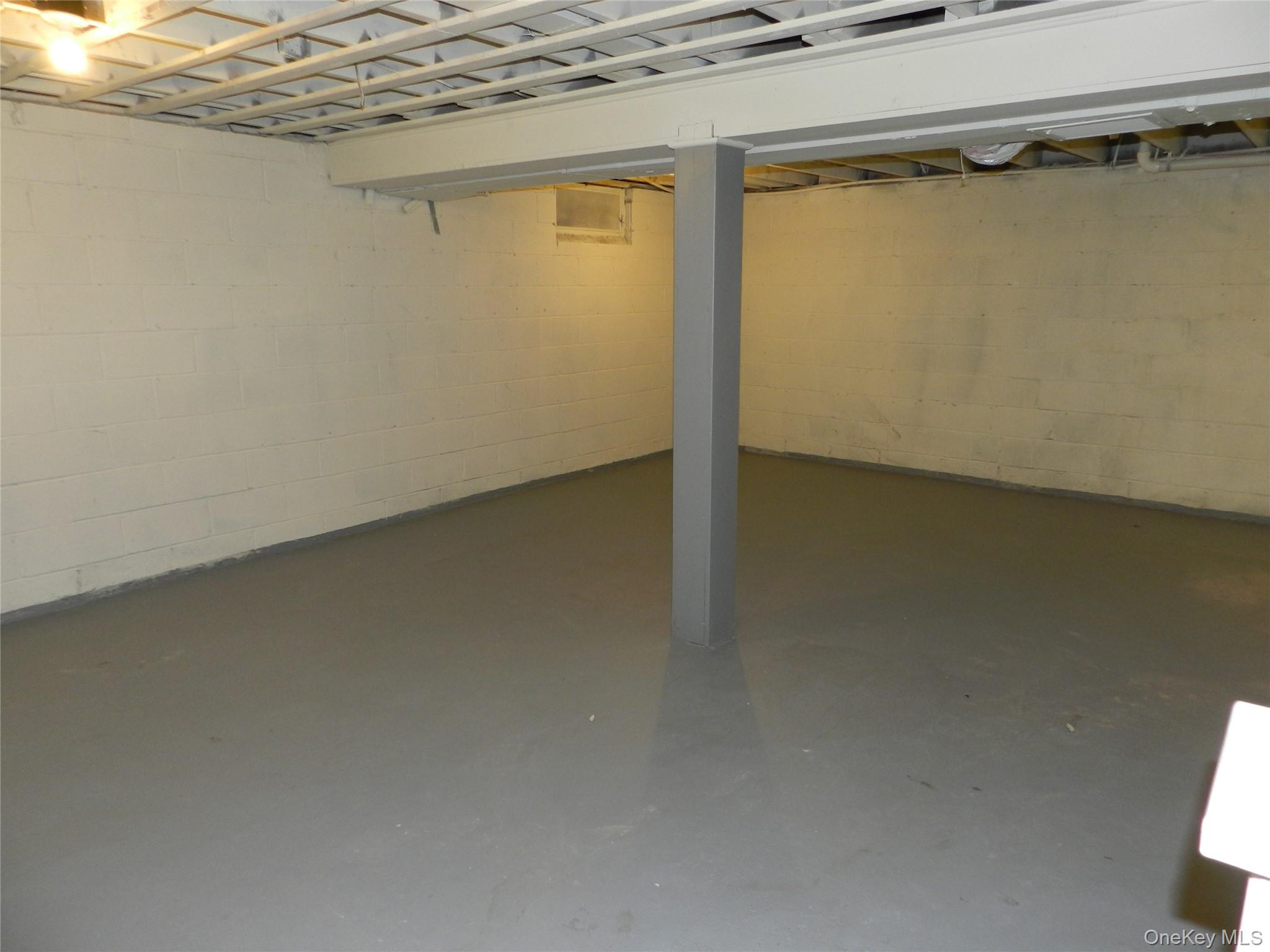 39 W 3rd Street, Patchogue, NY 11772