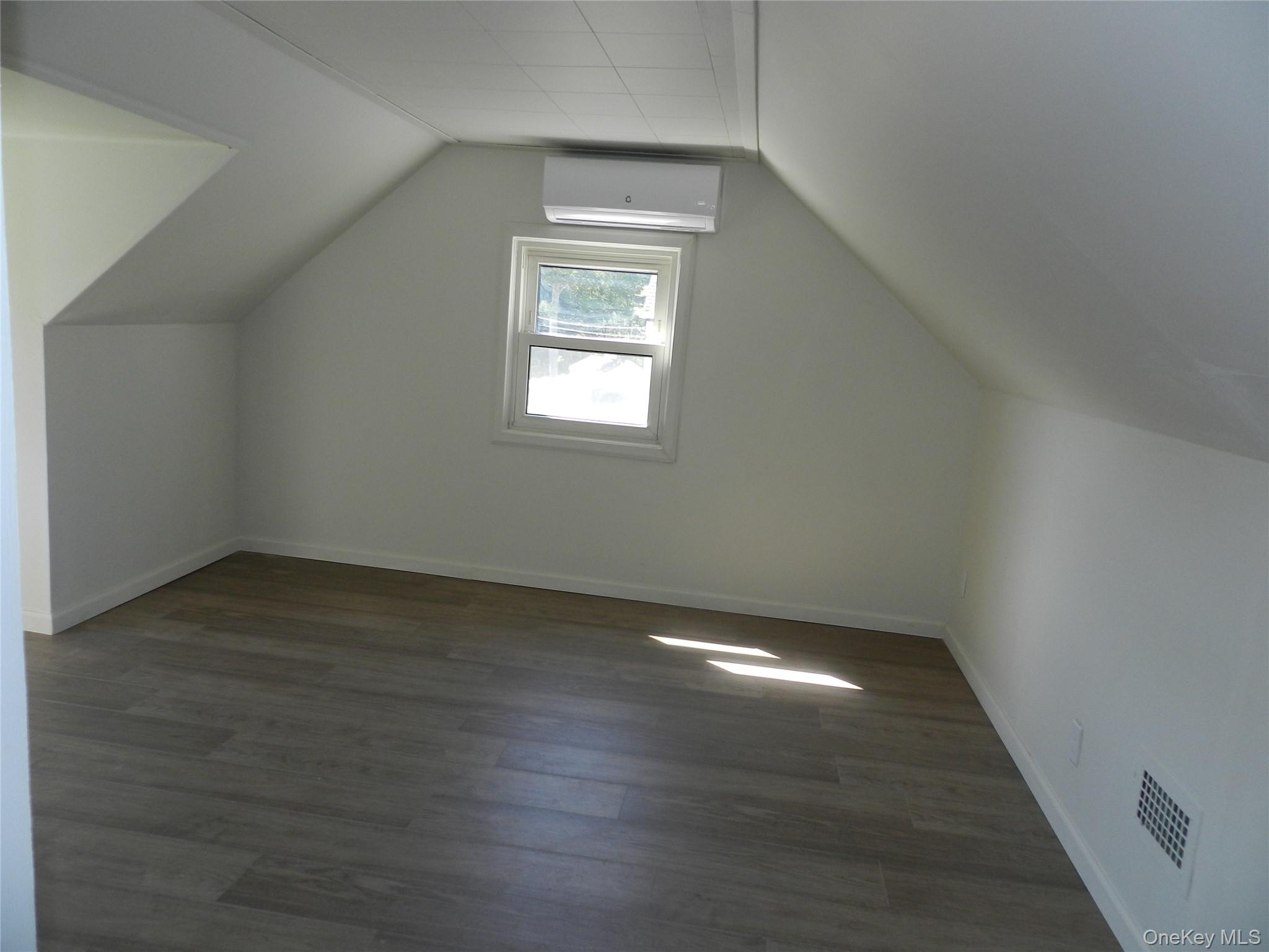 39 W 3rd Street, Patchogue, NY 11772