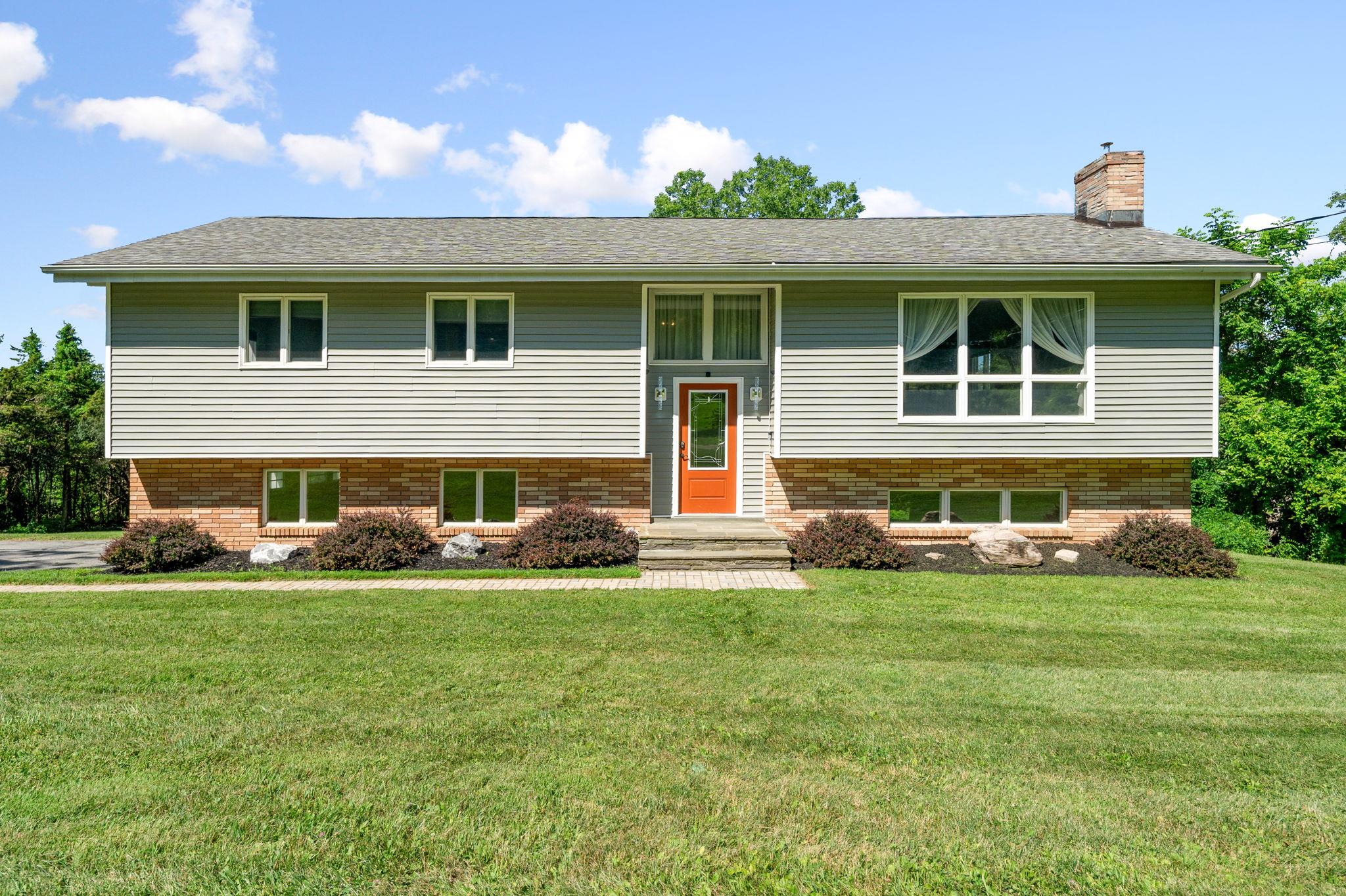 29 Cedar Lane, Poughquag, NY 12570