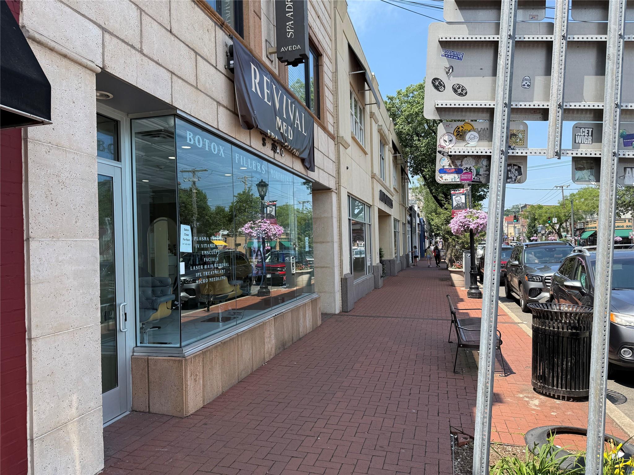 266 Main Street, Huntington, NY 11743