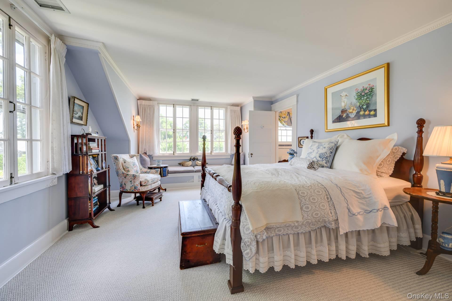 53 Shore Road, Remsenburg, NY 11960