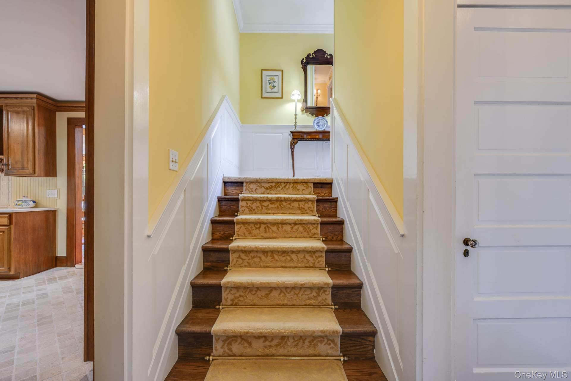 53 Shore Road, Remsenburg, NY 11960