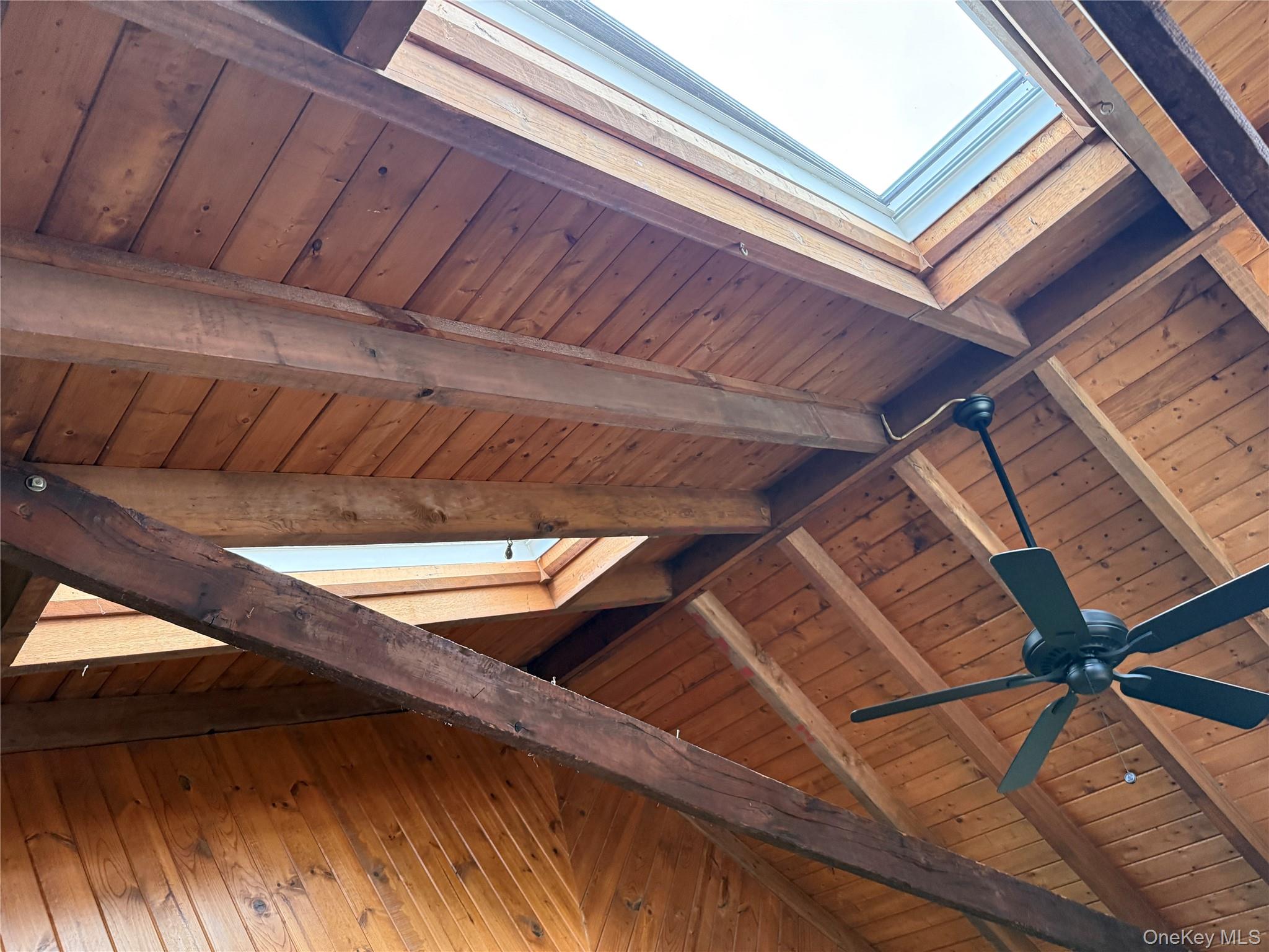 685 Gardiners Avenue, Levittown, NY 11756