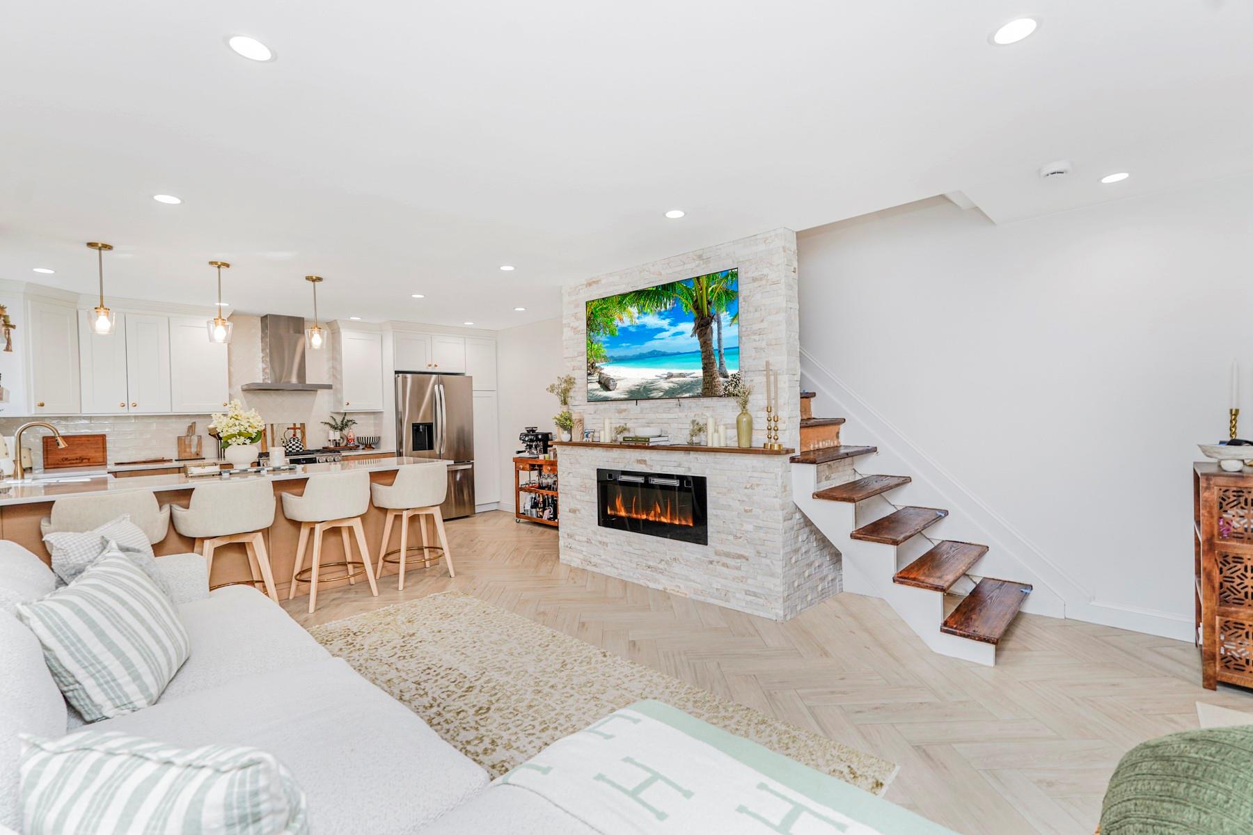 25 Fuller Court # A, Staten Island, NY 10306