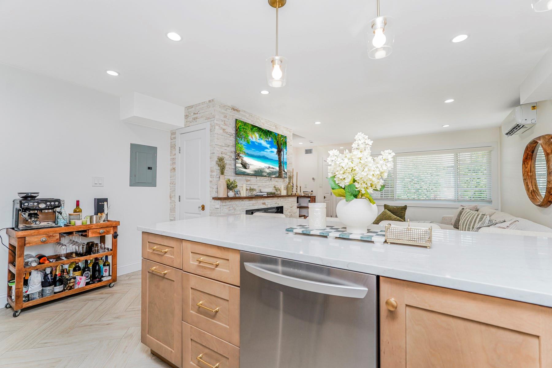 25 Fuller Court # A, Staten Island, NY 10306