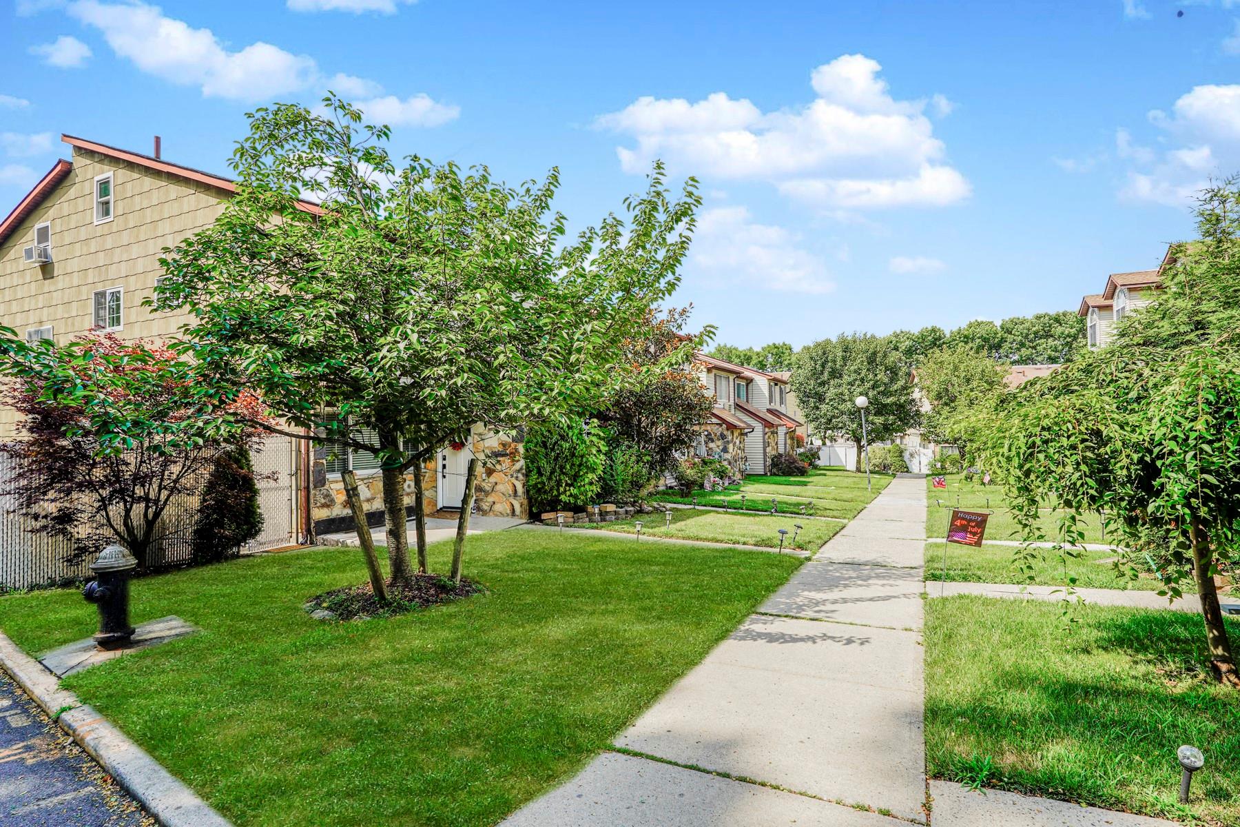 25 Fuller Court # A, Staten Island, NY 10306