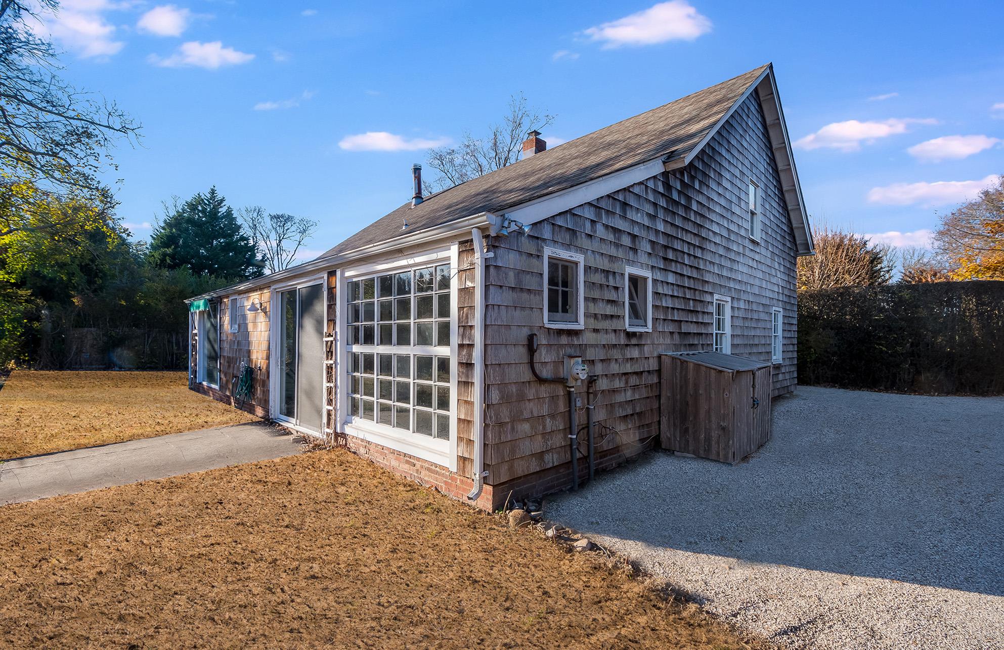 88 Pantigo Road, East Hampton, NY 11937