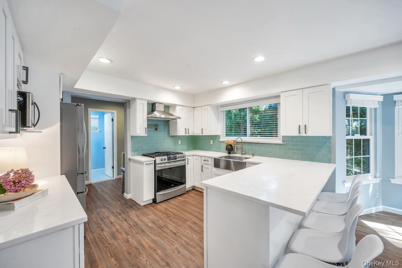 28 Niewood, Ridge, NY 11961