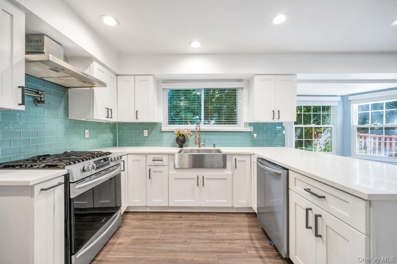 28 Niewood, Ridge, NY 11961