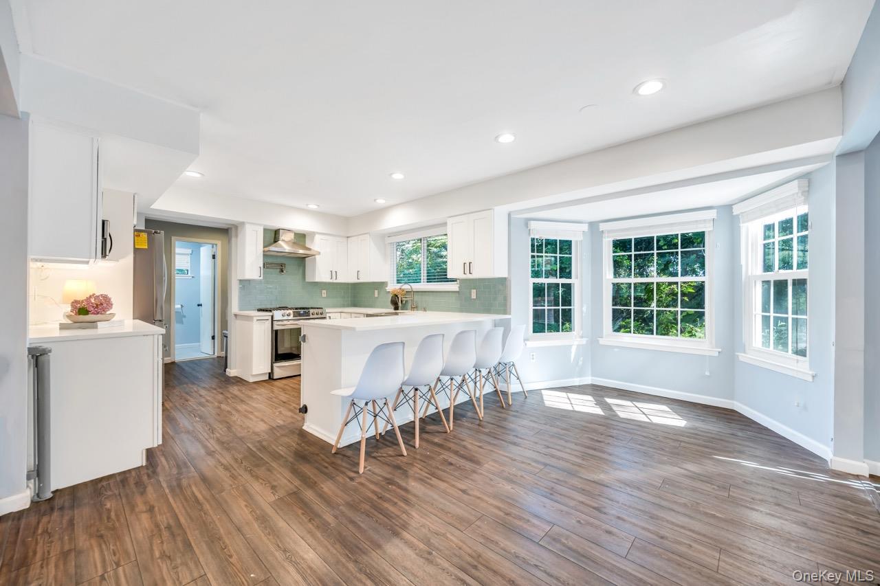 28 Niewood, Ridge, NY 11961