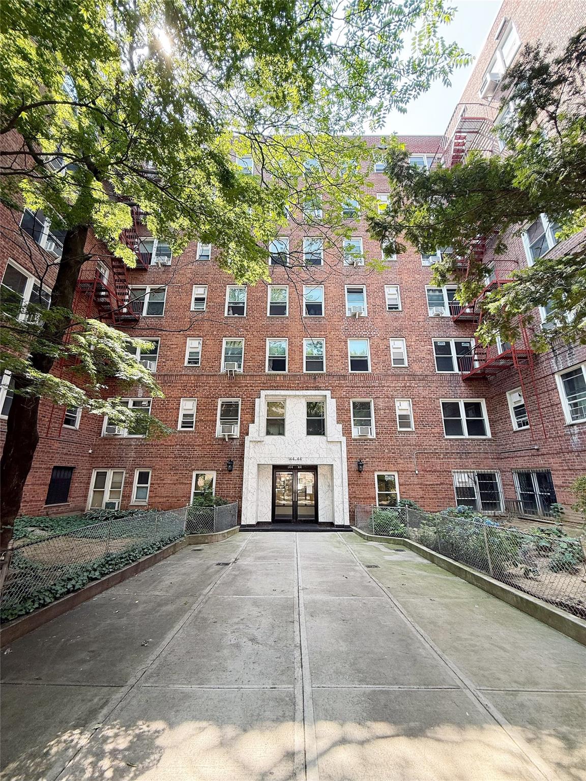 14444 41st Avenue # 3E, Flushing, NY 11355