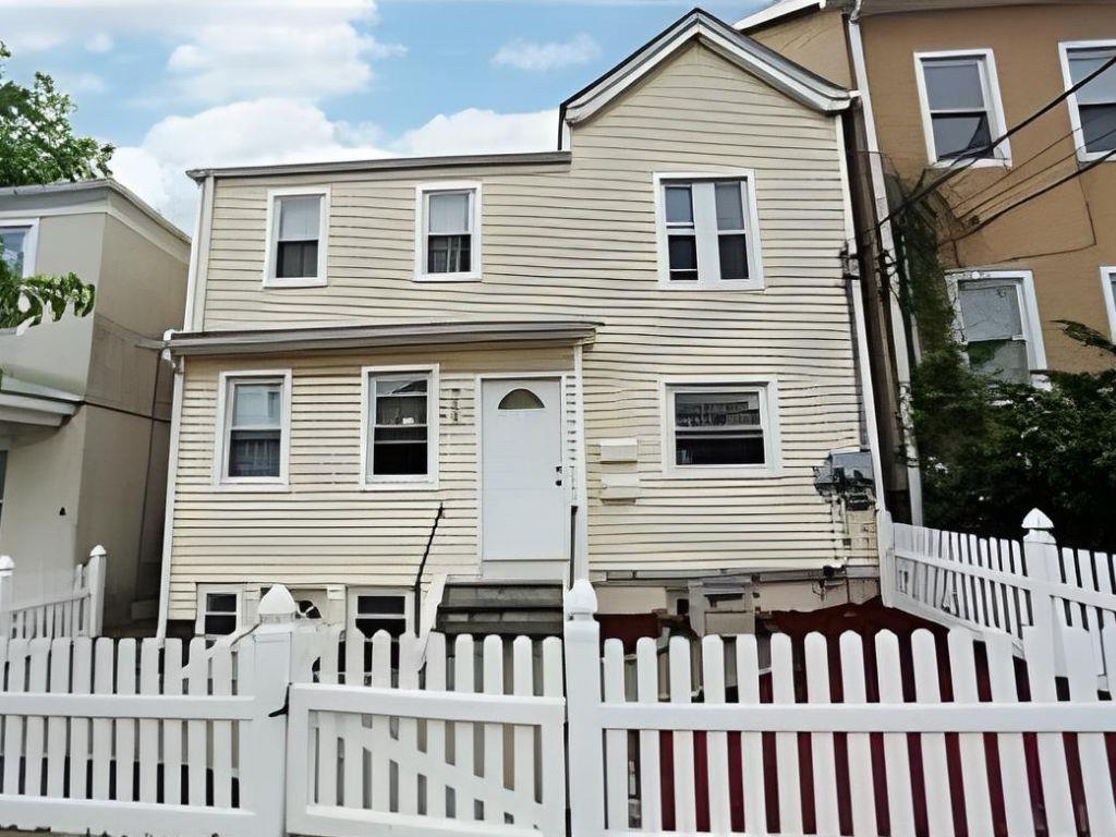 35 Elm Street # 1st F, Sleepy Hollow, NY 10591