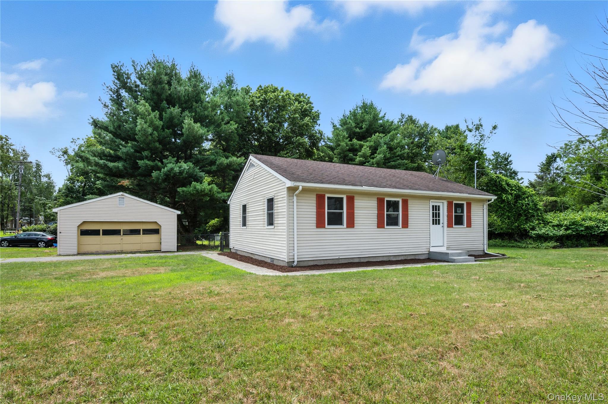 17 Seybolt Avenue, Otisville, NY 10963