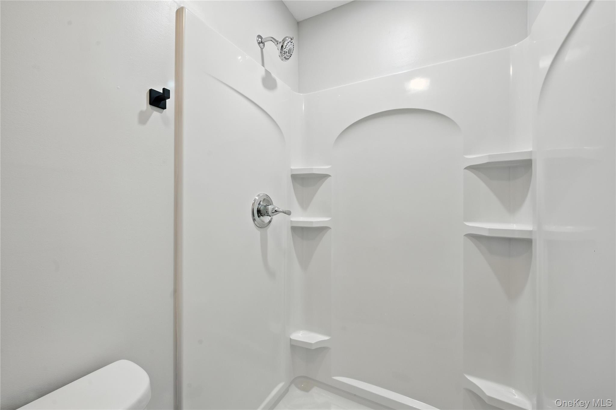 17 Seybolt Avenue, Otisville, NY 10963