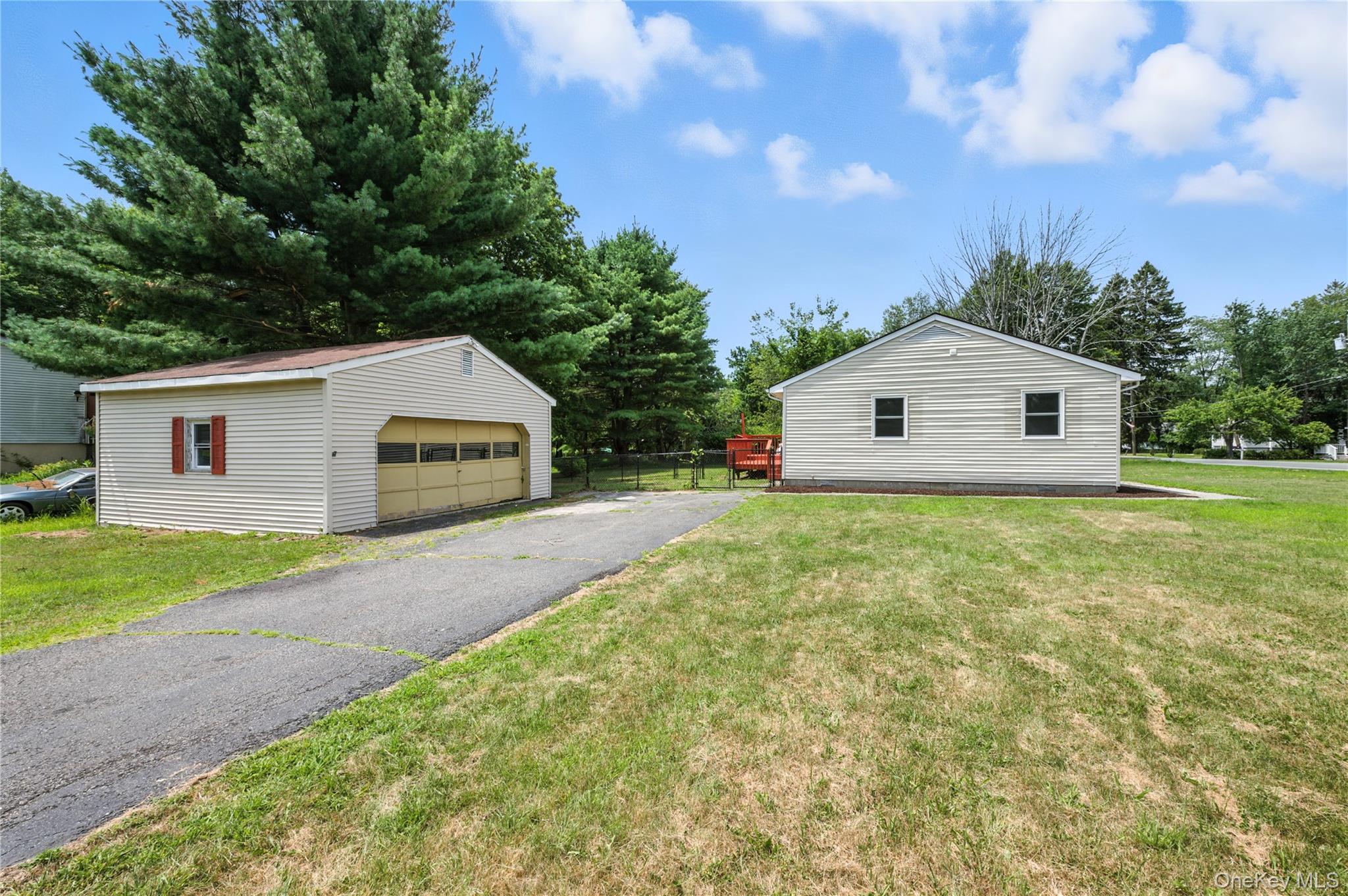 17 Seybolt Avenue, Otisville, NY 10963