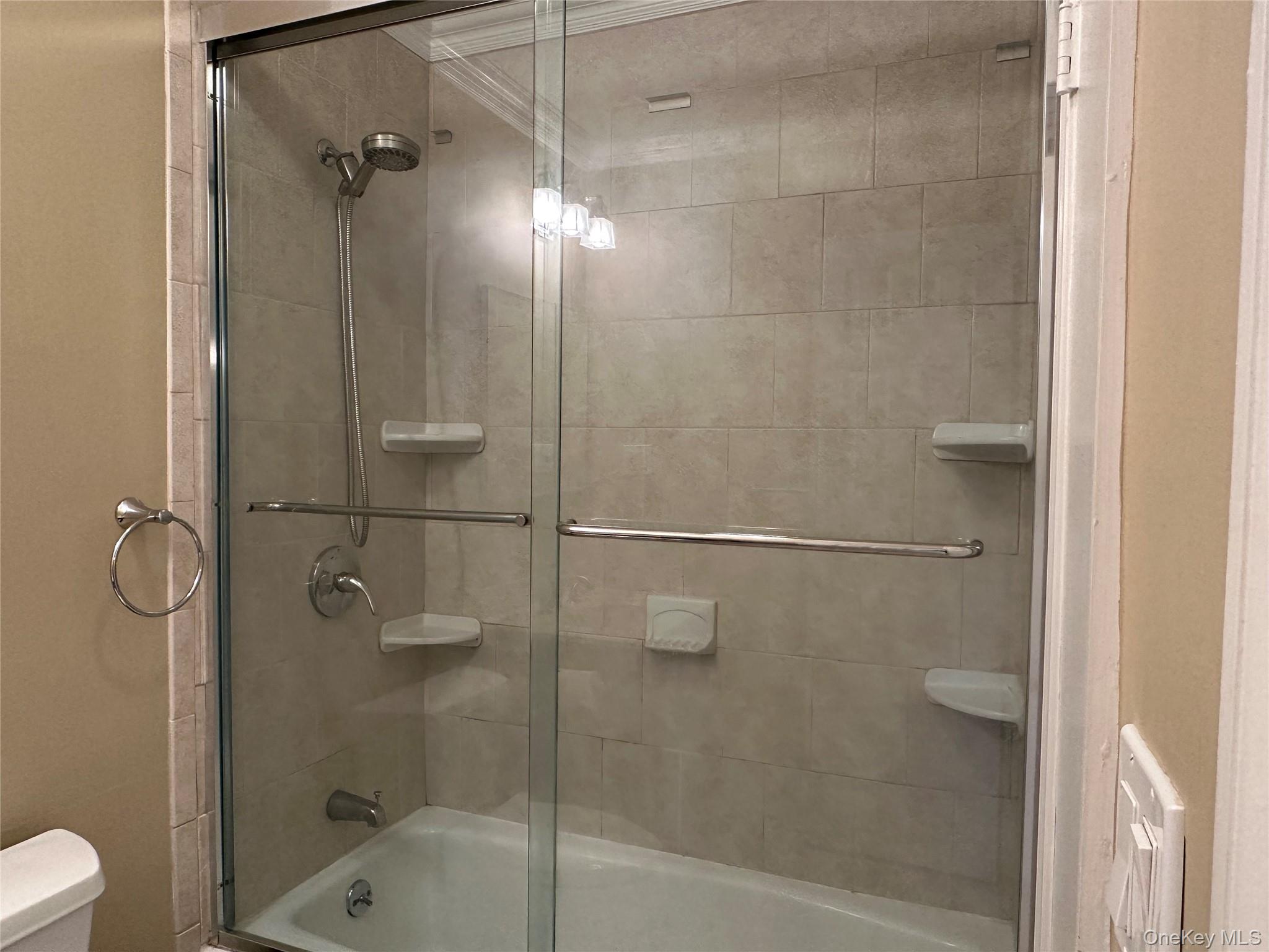 94 Bailey Court # 94, Middle Island, NY 11953