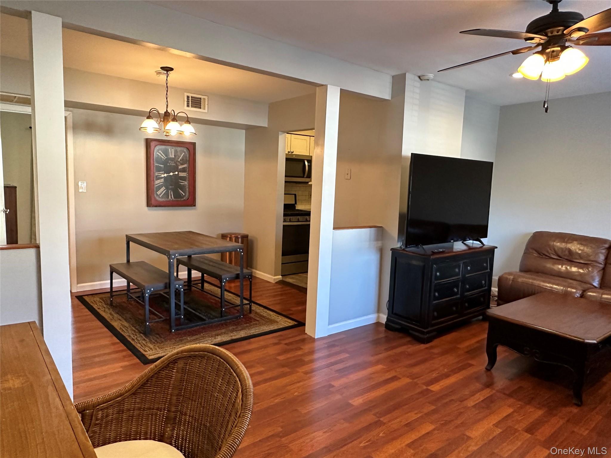 94 Bailey Court # 94, Middle Island, NY 11953