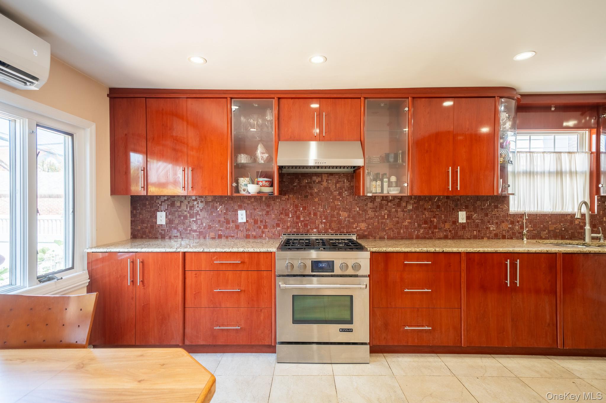 75-22 186th Street, Fresh Meadows, NY 11366