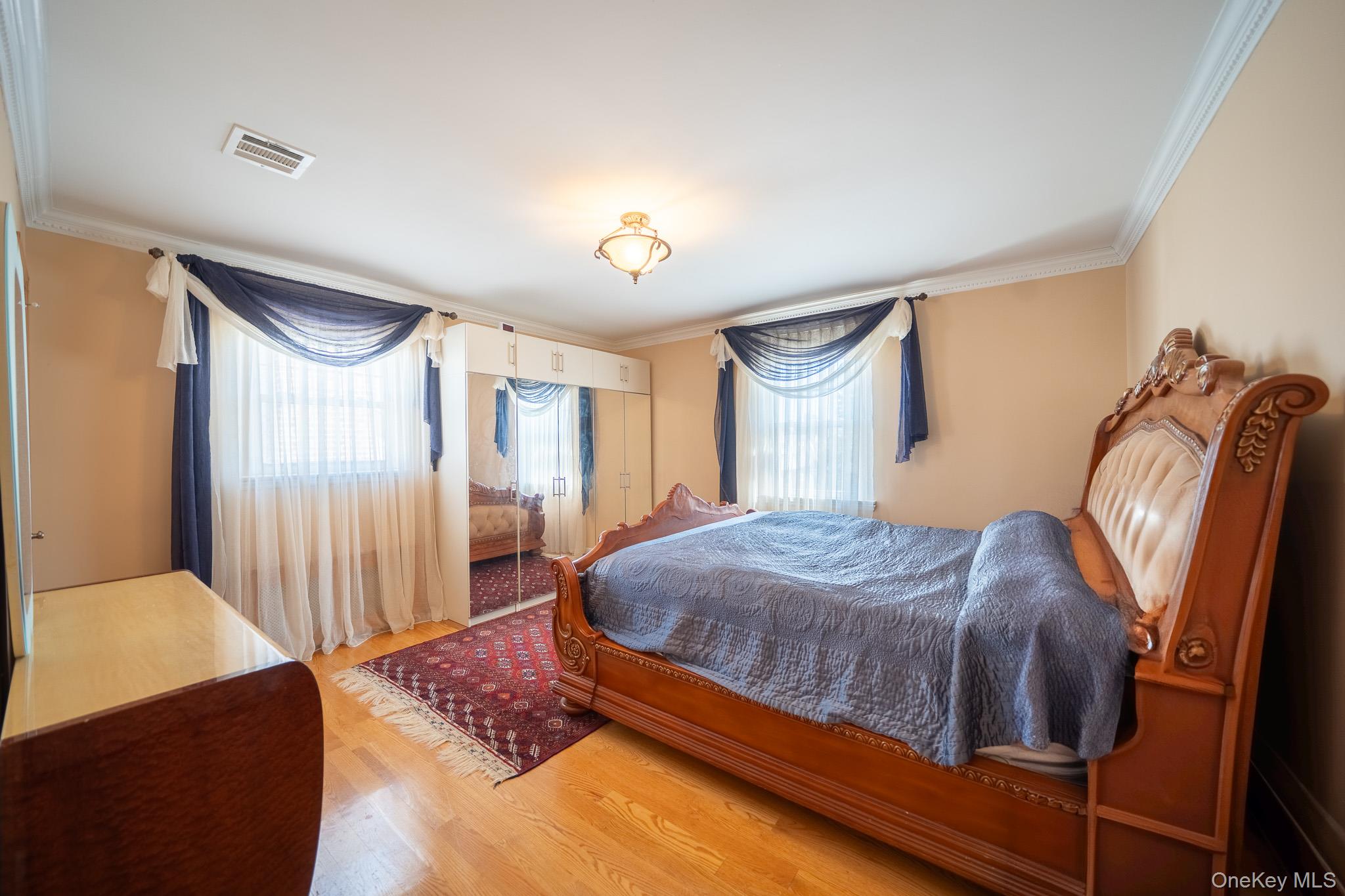 75-22 186th Street, Fresh Meadows, NY 11366