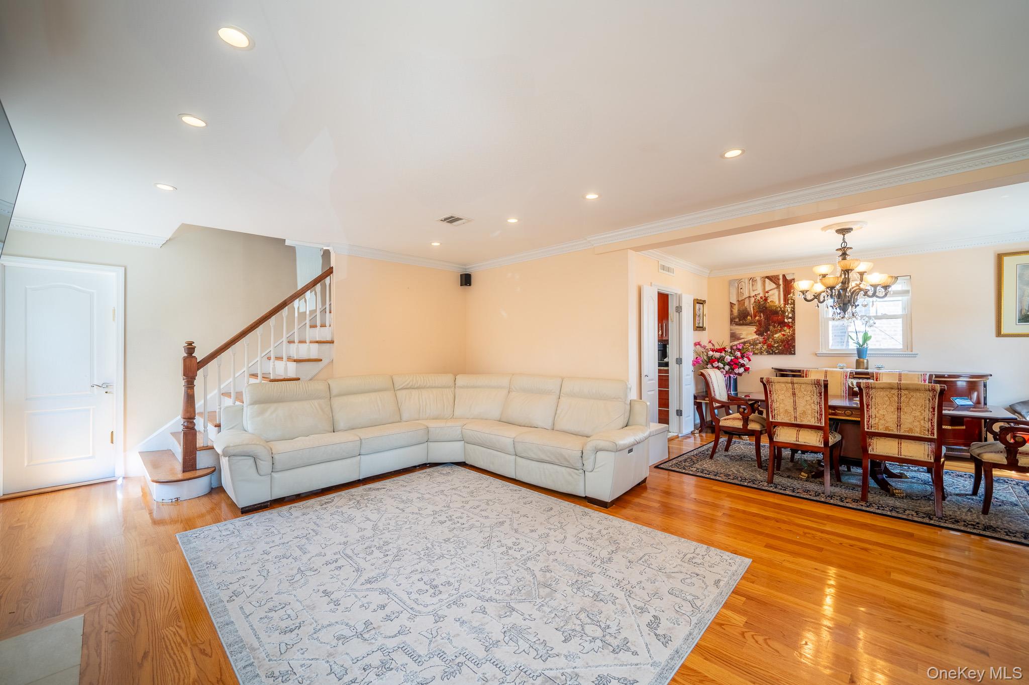 75-22 186th Street, Fresh Meadows, NY 11366