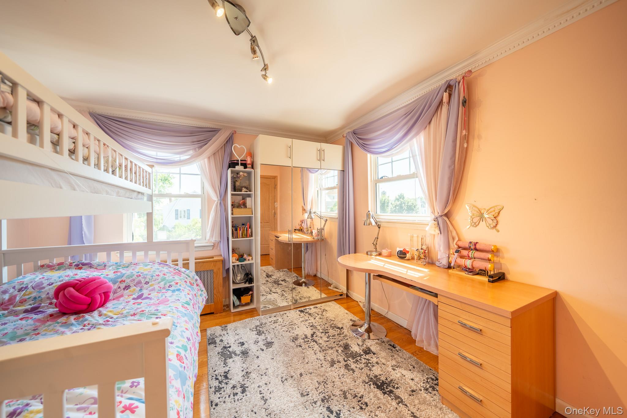 75-22 186th Street, Fresh Meadows, NY 11366