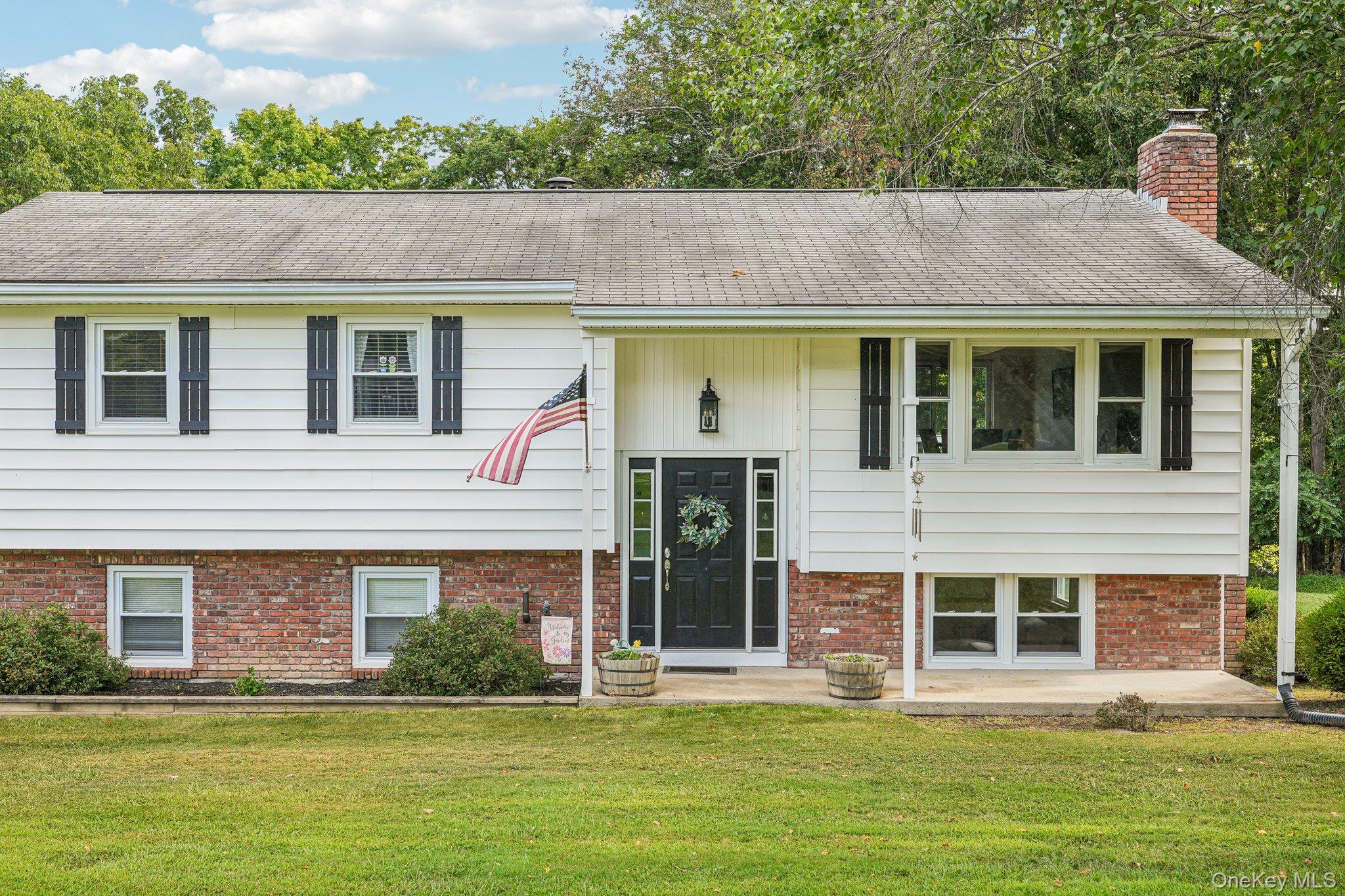 35 Schrempp Lane, Pine Bush, NY 12566