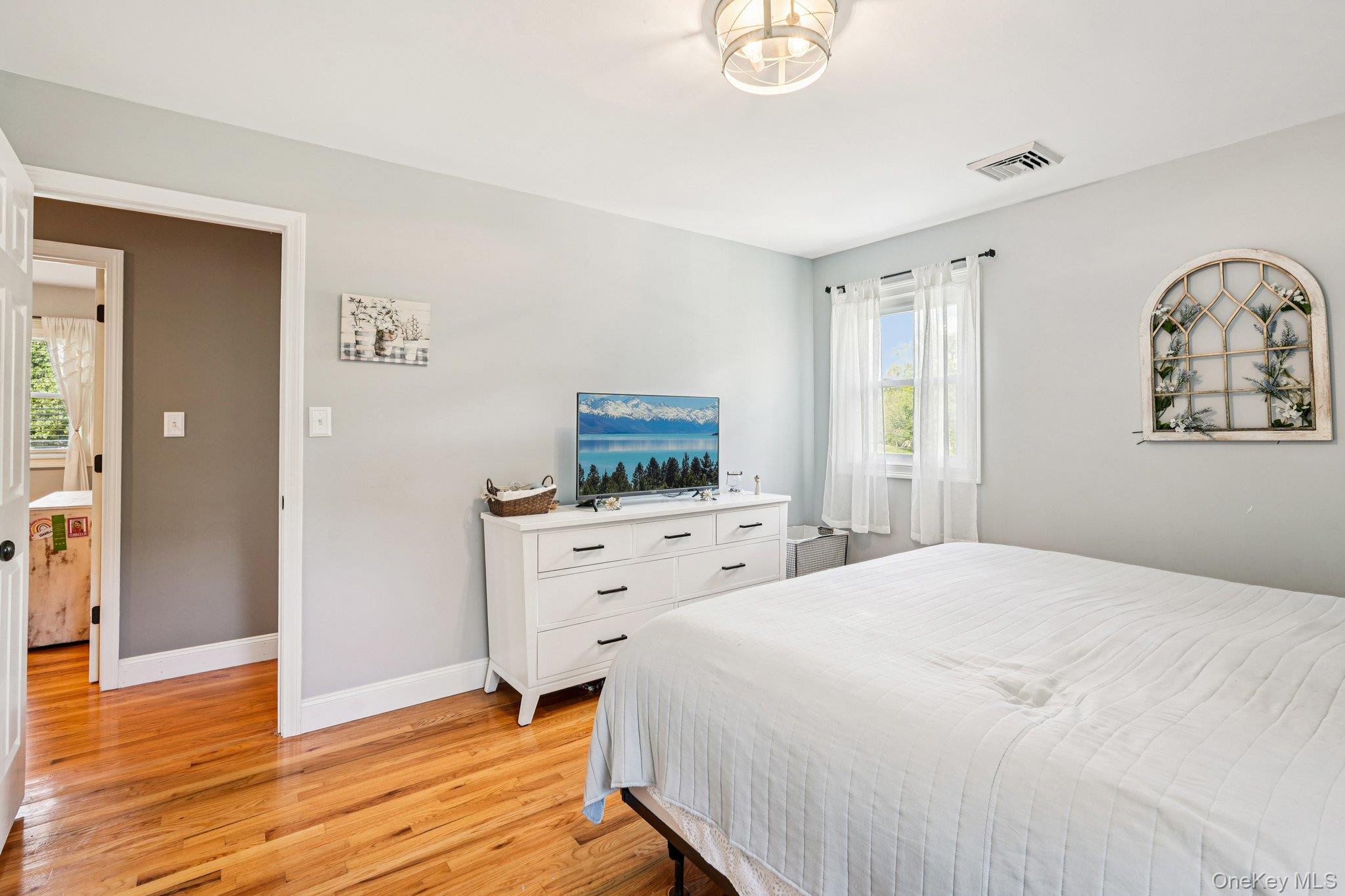 35 Schrempp Lane, Pine Bush, NY 12566