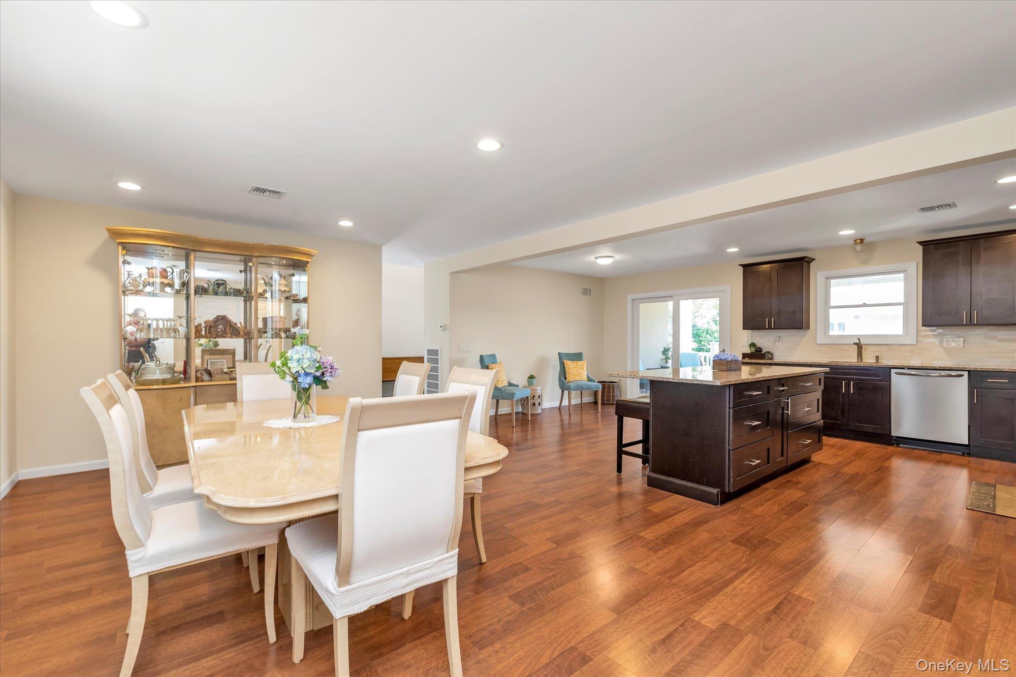 1590 Beech Street, Atlantic Beach, NY 11509